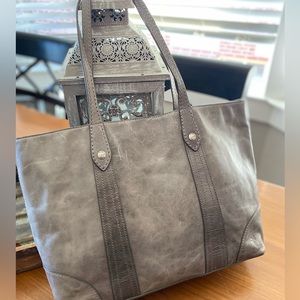 Frye Melissa Shopper Tote ~ Ice Grey